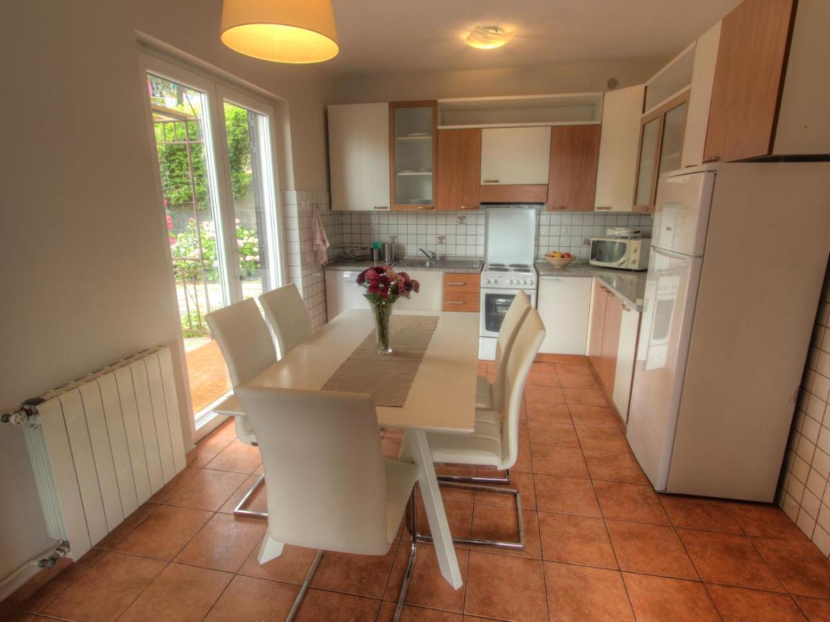 Apartman Lena Opatija Ngoại thất bức ảnh